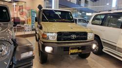 Toyota Land Cruiser 70 Pickup